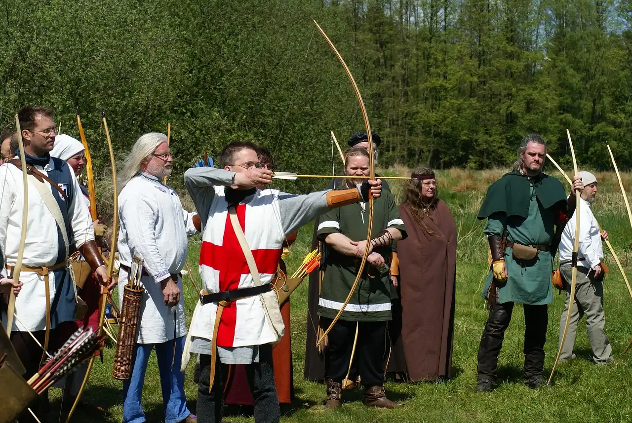 Bogenschießen auf einem Mittelaltermarkt
Neuer Freizeitpark bei Markgröningen